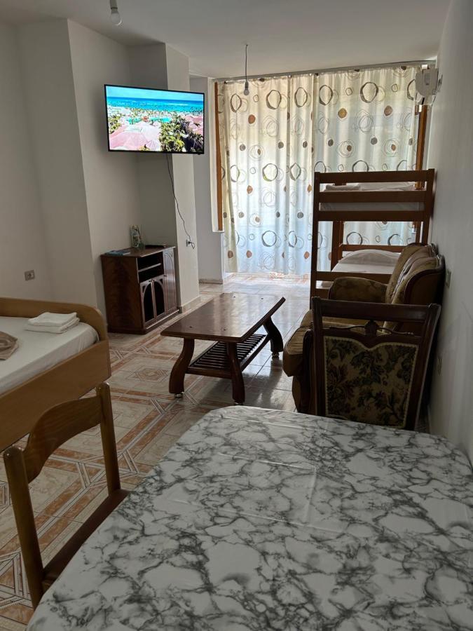 A&X Cozy And Tranquil Apartment - 24H Self Check-In ティラナ エクステリア 写真