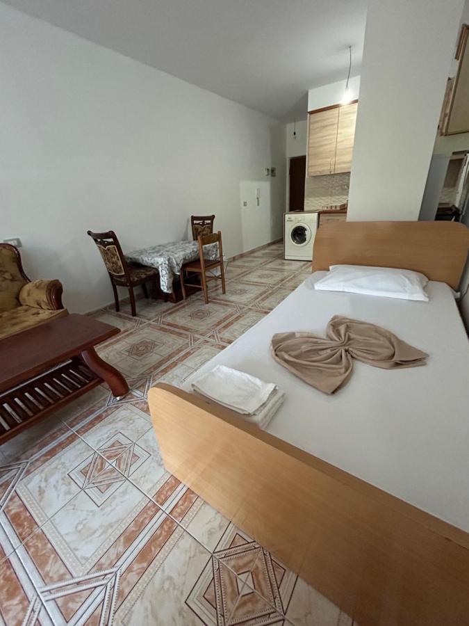 A&X Cozy And Tranquil Apartment - 24H Self Check-In ティラナ エクステリア 写真