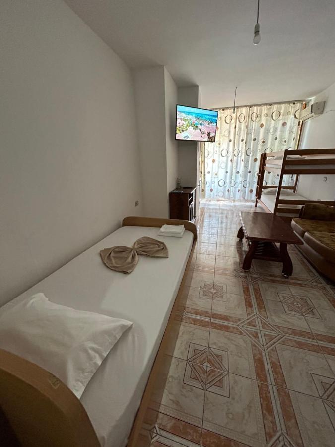 A&X Cozy And Tranquil Apartment - 24H Self Check-In ティラナ エクステリア 写真