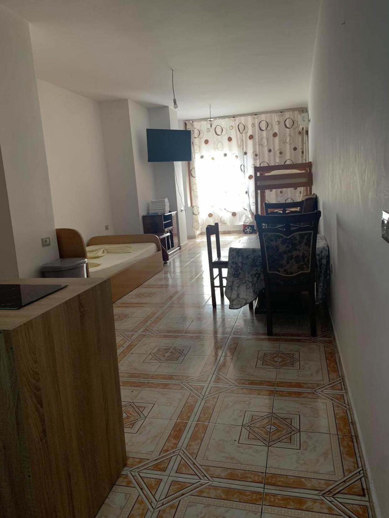 A&X Cozy And Tranquil Apartment - 24H Self Check-In ティラナ エクステリア 写真